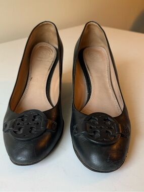 Tory Burch Black Leather Wedge Ballet Flats with Logo Medallion
